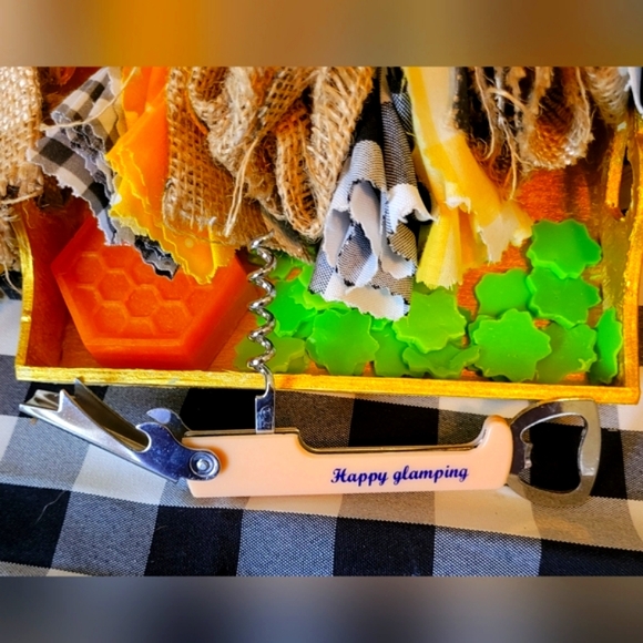 🥂Three in One Bottle Opener 🍻 - Picture 2 of 4